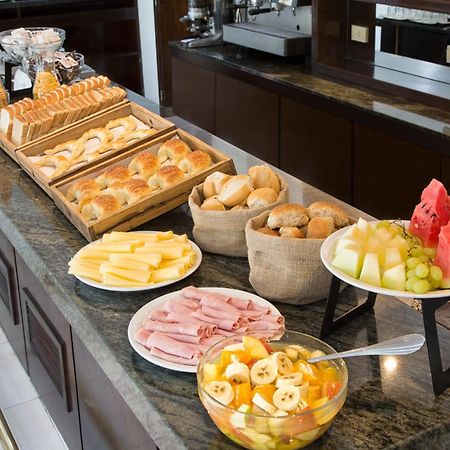 Embajador Hotel Buenos Aires Zewnętrze zdjęcie